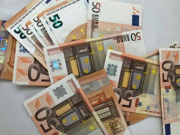 Euro-Money-currency