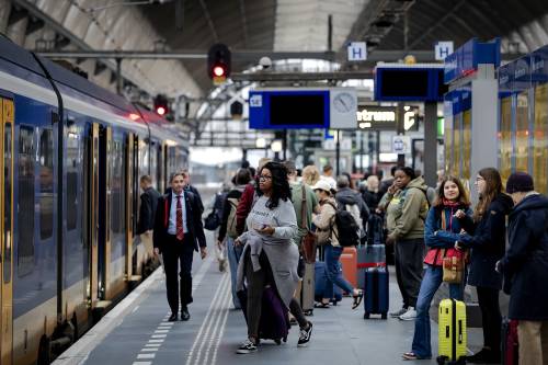 NS reports a profit on passenger transport