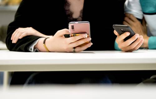 Banks ask big tech to fight scam