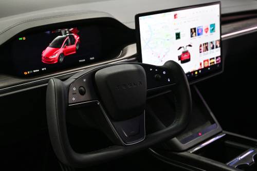 Self driving vehicle